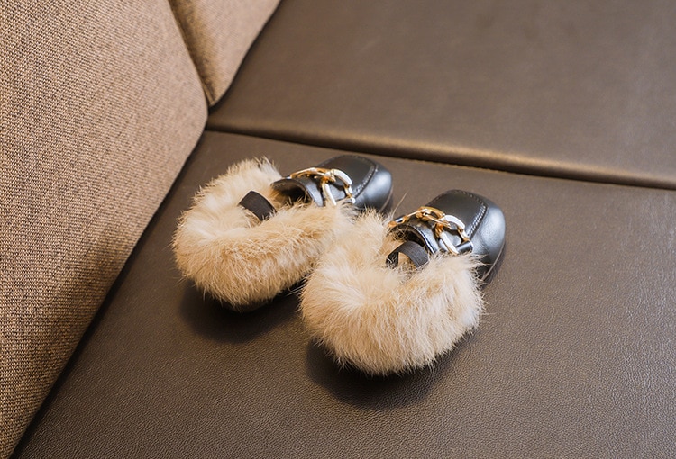 Girl's Chain Detail Eco Fur Loafers
